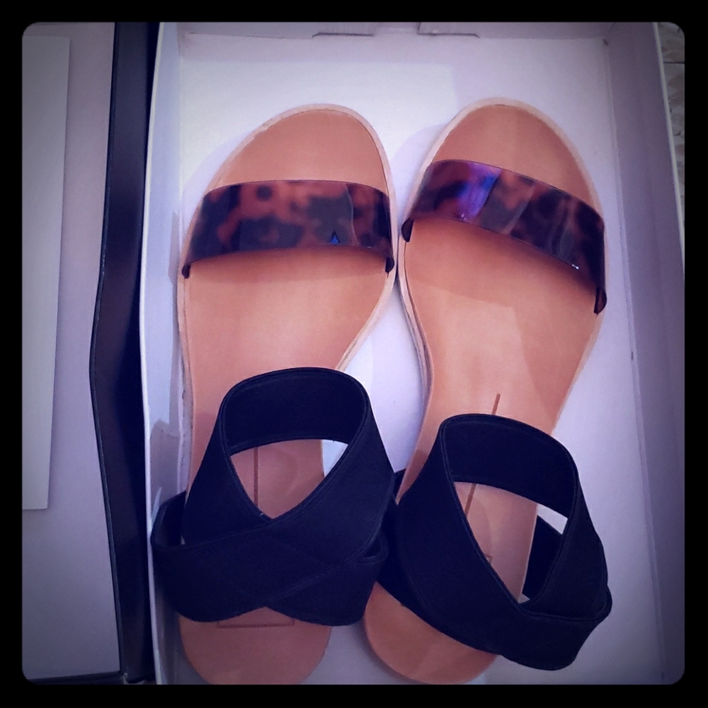 Dolce vita sandals
